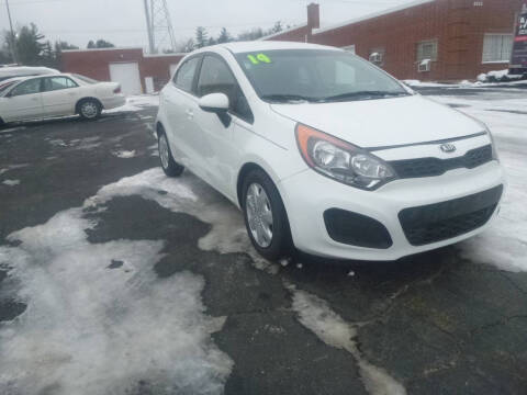 2014 Kia Rio 5-Door LX