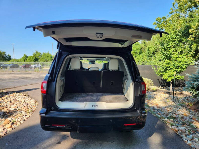 2021 Lincoln Navigator Black Label