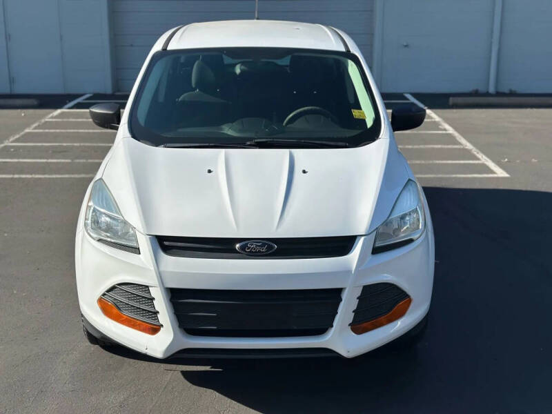 2014 Ford Escape S