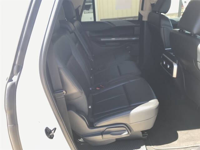 2024 Ford Expedition MAX XLT