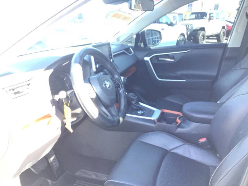 2019 Toyota RAV4 Adventure