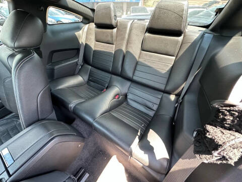 2011 Ford Mustang V6 Premium