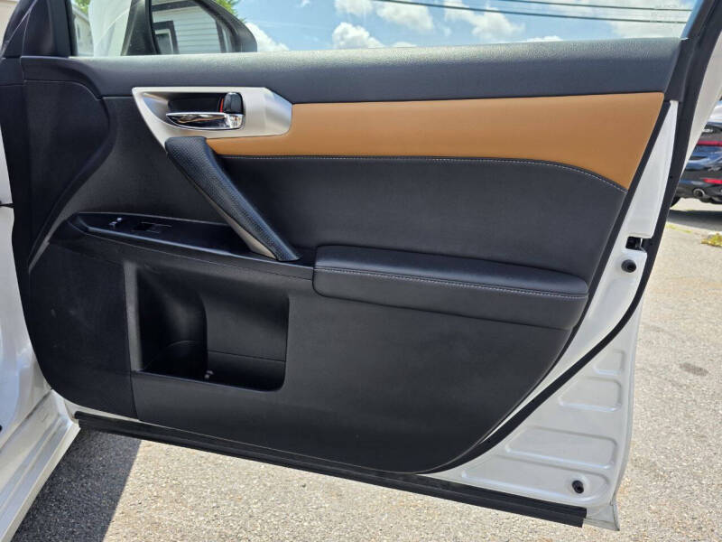 2015 Lexus CT 200h