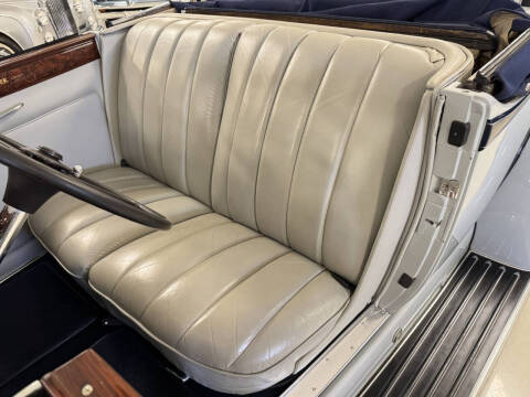 1932 Packard Deluxe 8