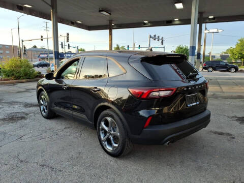2025 Ford Escape ST-Line