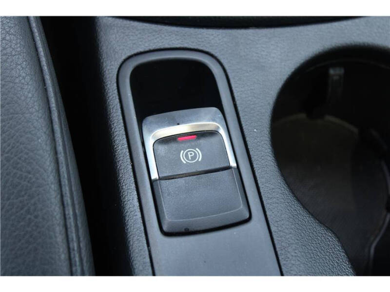 2015 Audi Q3 2.0T quattro Premium Plus