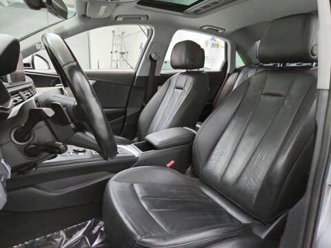 2017 Audi A4 2.0T quattro Premium Plus