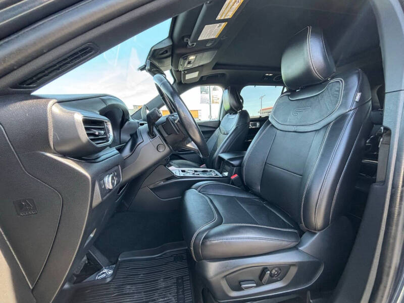 2022 Ford Explorer ST