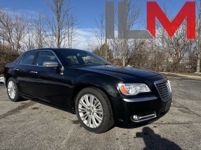 2012 Chrysler 300 C Luxury Series