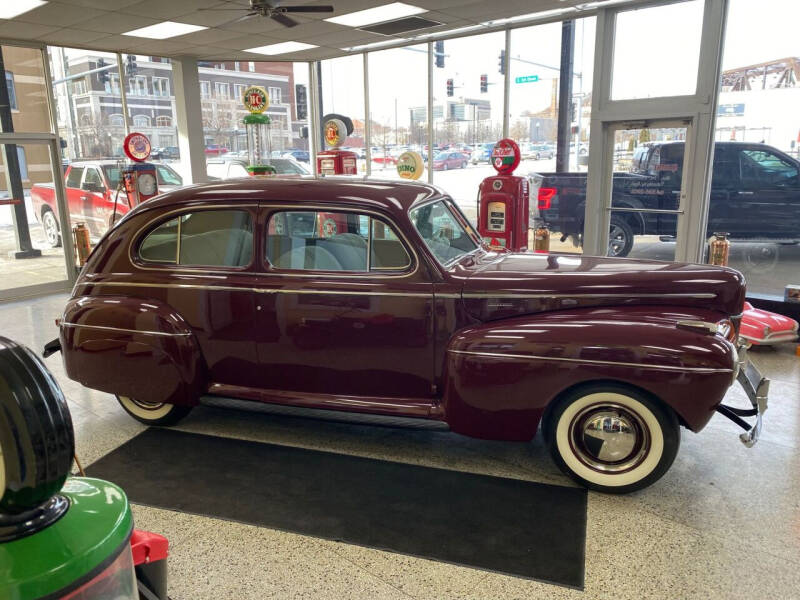 1941 Mercury 2 Door Sedan