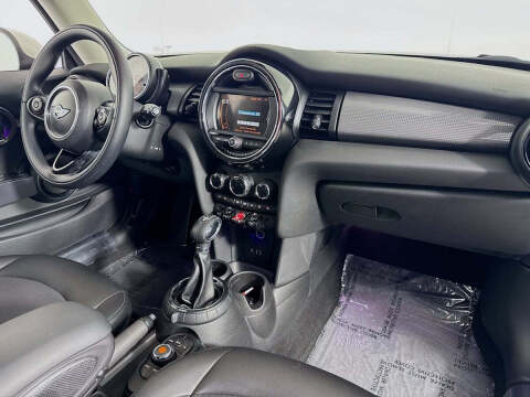 2015 MINI Hardtop 2 Door Cooper