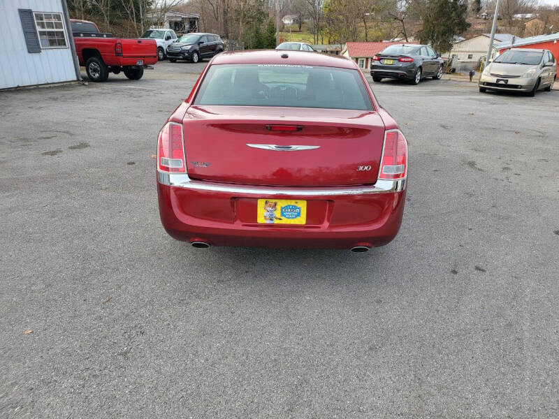 2014 Chrysler 300
