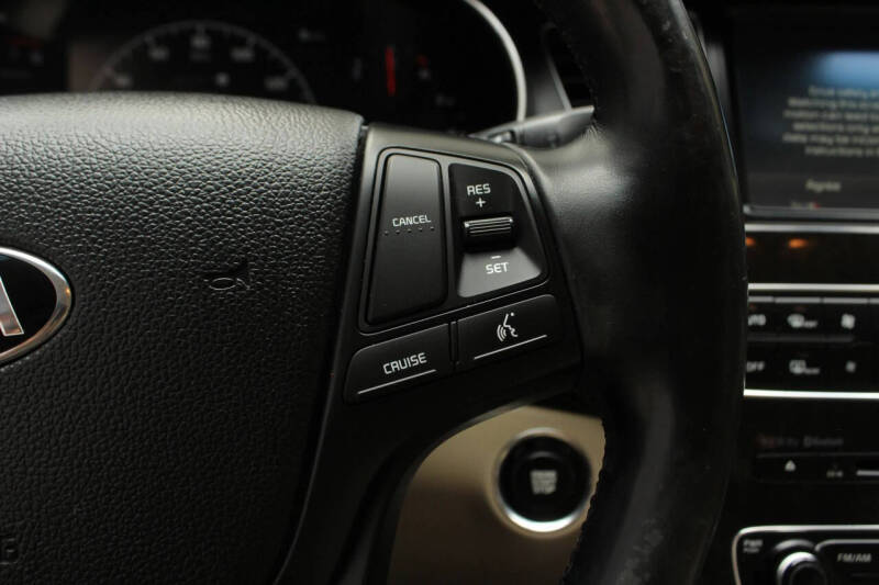 2014 Kia Cadenza Premium