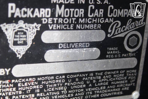 1934 Packard 1100