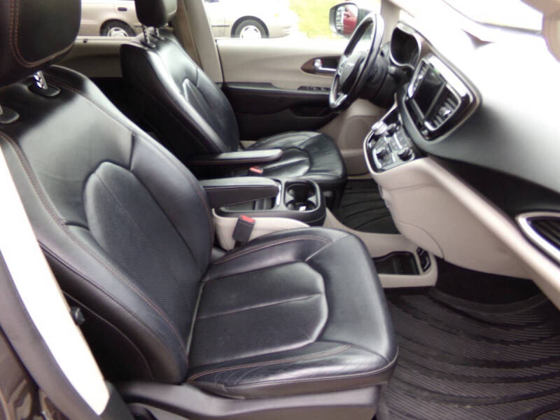 2018 Chrysler Pacifica Touring L