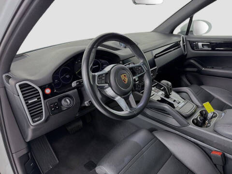 2019 Porsche Cayenne E-Hybrid