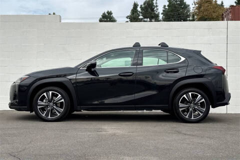 2024 Lexus UX 250h