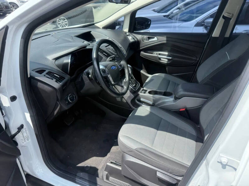 2015 Ford C-MAX Hybrid SE