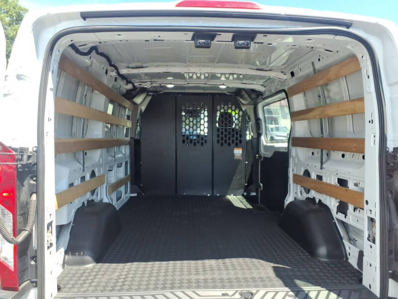 2025 Ford Transit