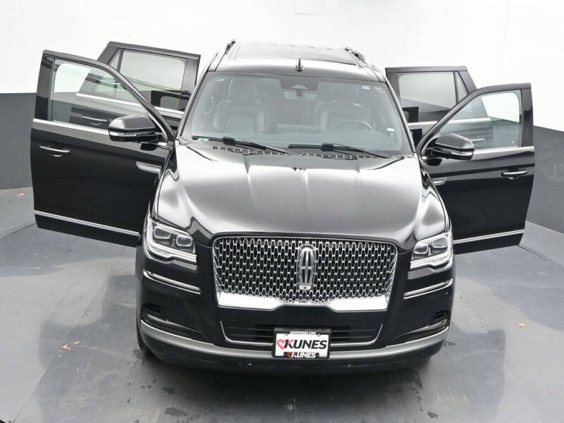 2024 Lincoln Navigator Premiere