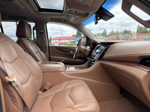 2016 Cadillac Escalade Platinum