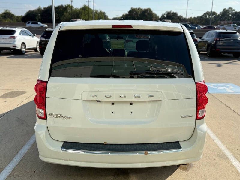 2012 Dodge Grand Caravan Crew