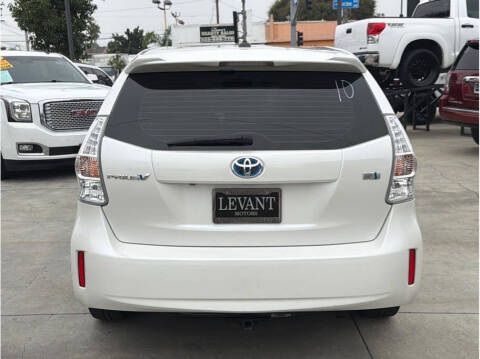 2013 Toyota Prius v