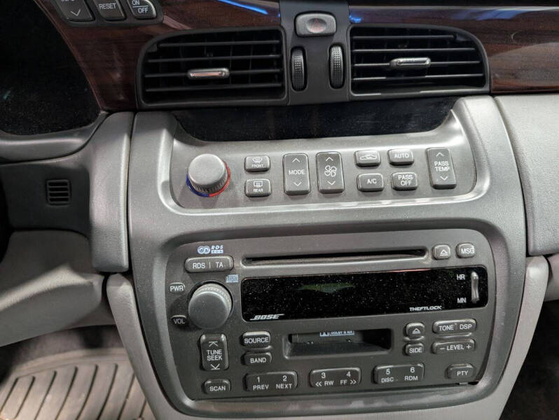 2005 Cadillac DeVille DTS