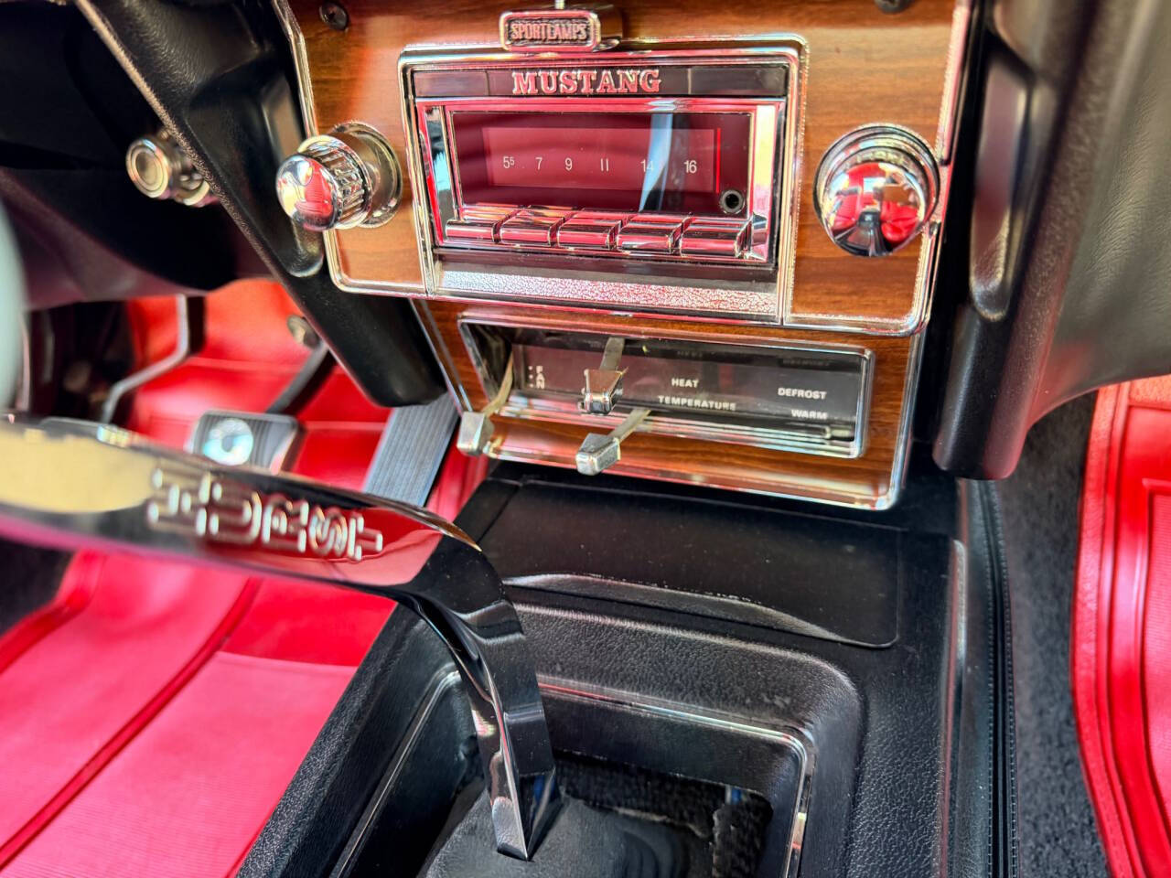 1970 Ford Mustang 10