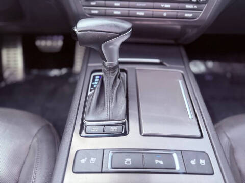 2020 Genesis G80