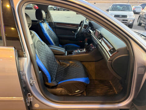 2005 Audi A8 L quattro