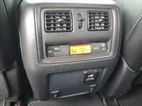 2016 Nissan Pathfinder SL