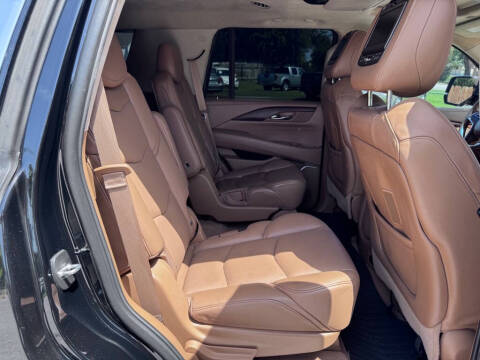 2016 Cadillac Escalade Platinum