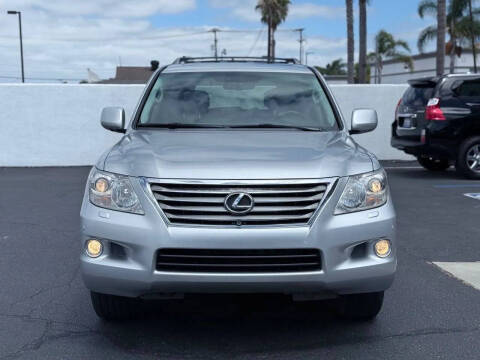 2011 Lexus LX 570