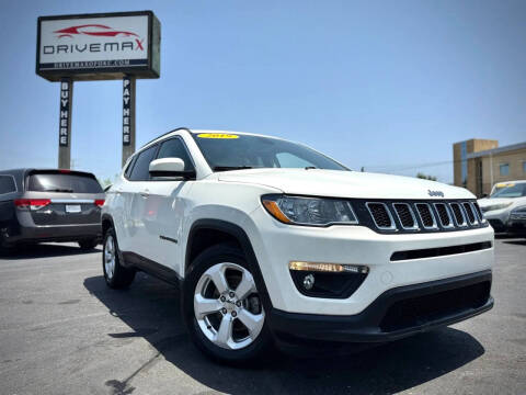 2019 Jeep Compass Latitude Photo