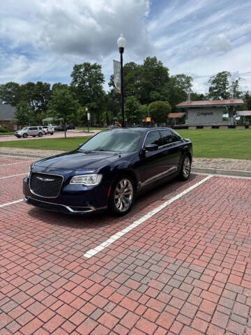 2017 Chrysler 300 Limited