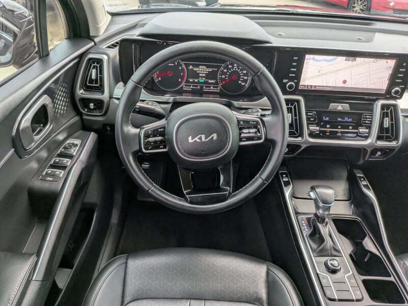 2023 Kia Sorento S