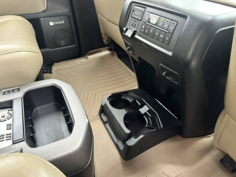 2013 Toyota Sequoia Platinum