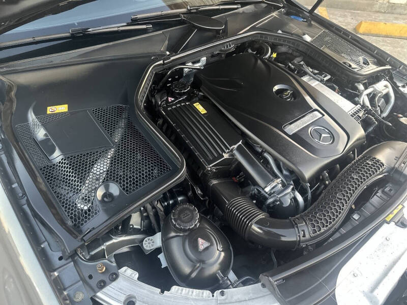 2017 Mercedes-Benz C-Class C 300