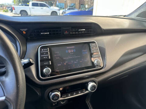 2018 Nissan Kicks SV