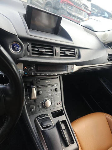 2014 Lexus CT 200h