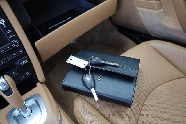 2011 Porsche 911 Carrera 4S