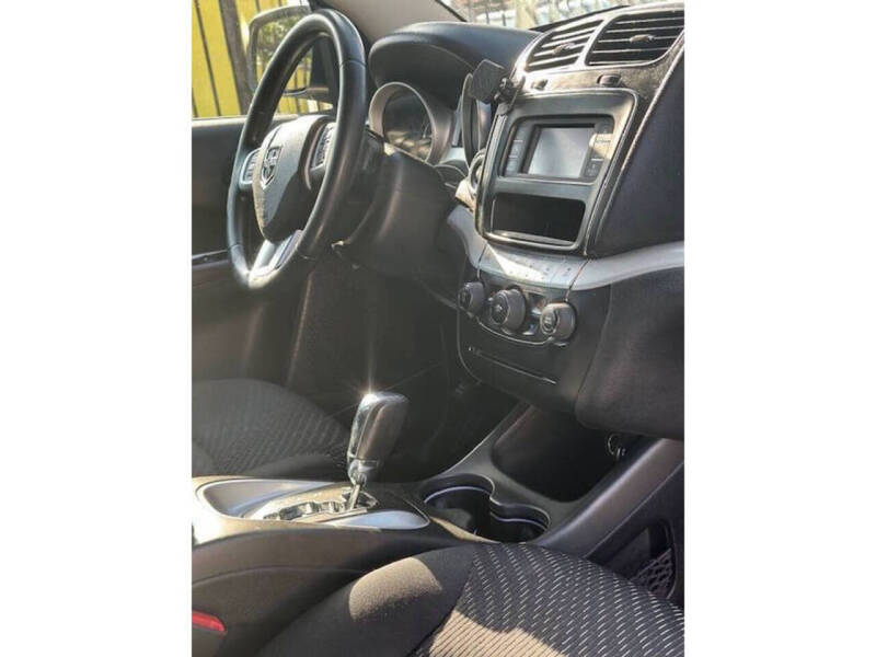 2017 Dodge Journey SXT