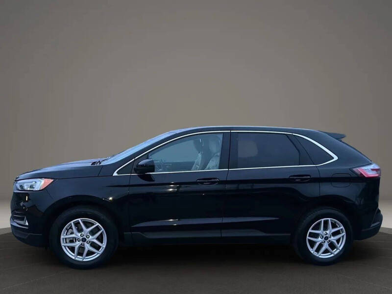 2021 Ford Edge