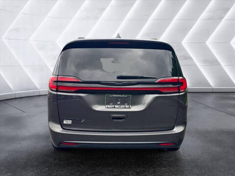 2021 Chrysler Pacifica Touring