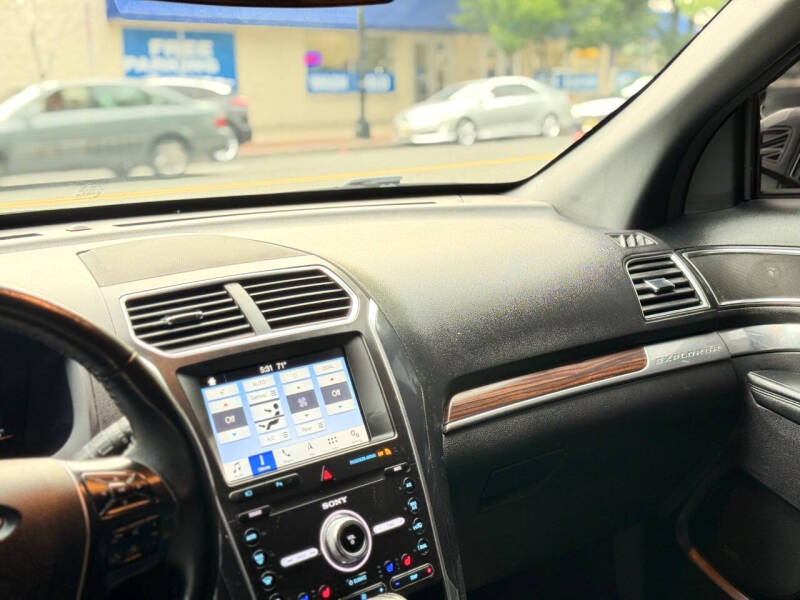 2019 Ford Explorer Limited