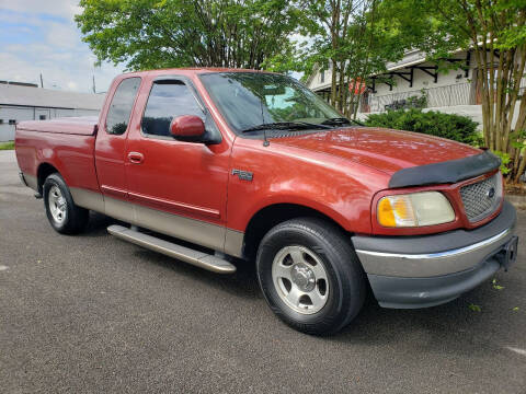 2001 Ford F-150 for sale at Kellam Premium Auto LLC in Lenoir City TN