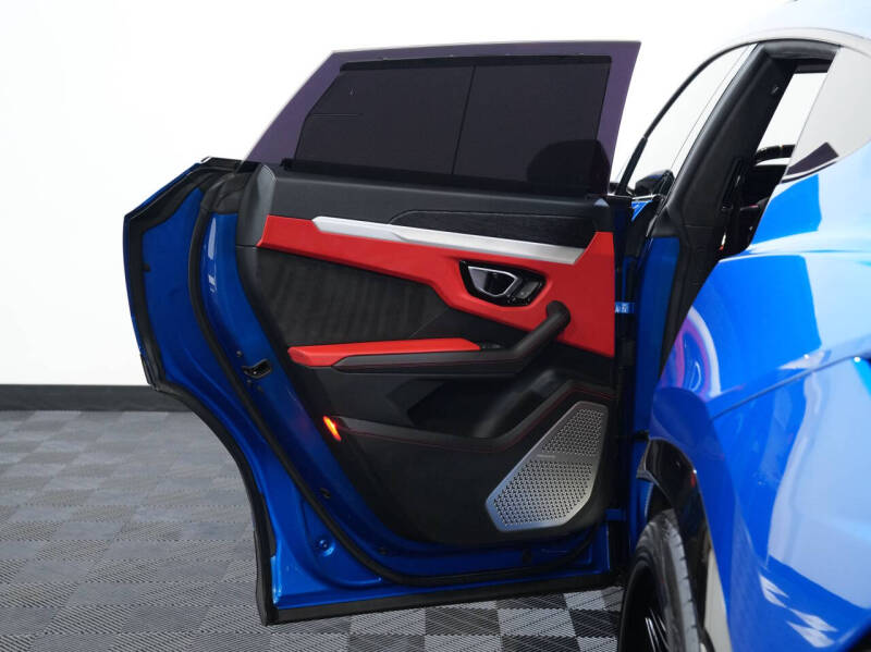 2019 Lamborghini Urus