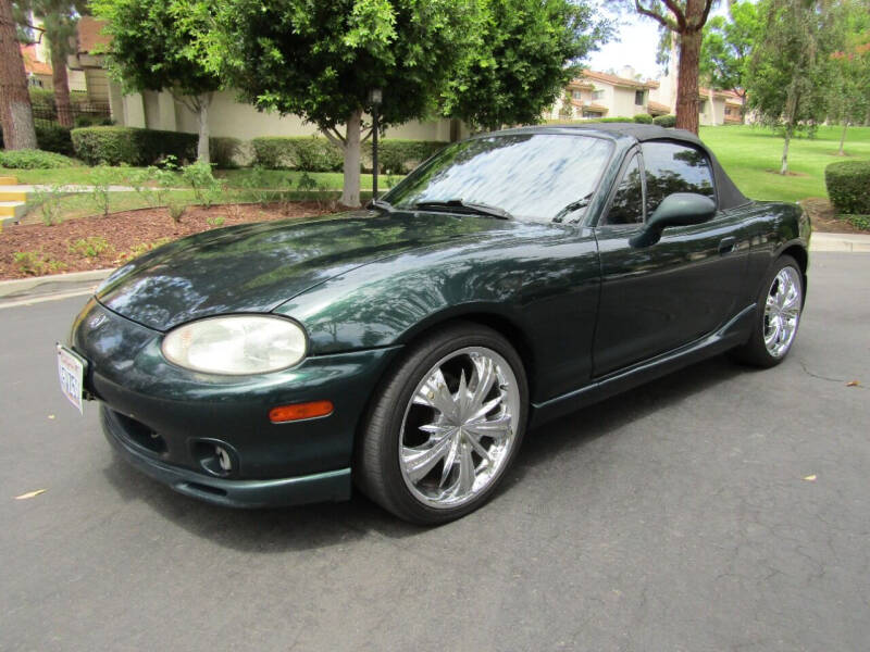 1999 Mazda MX-5 Miata for sale at E MOTORCARS in Fullerton CA