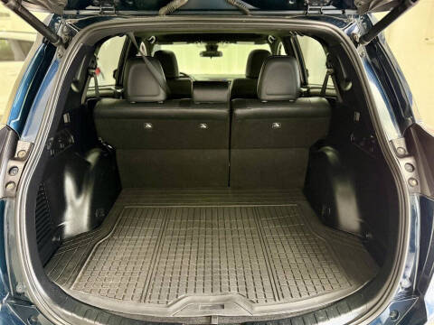2017 Toyota RAV4 SE